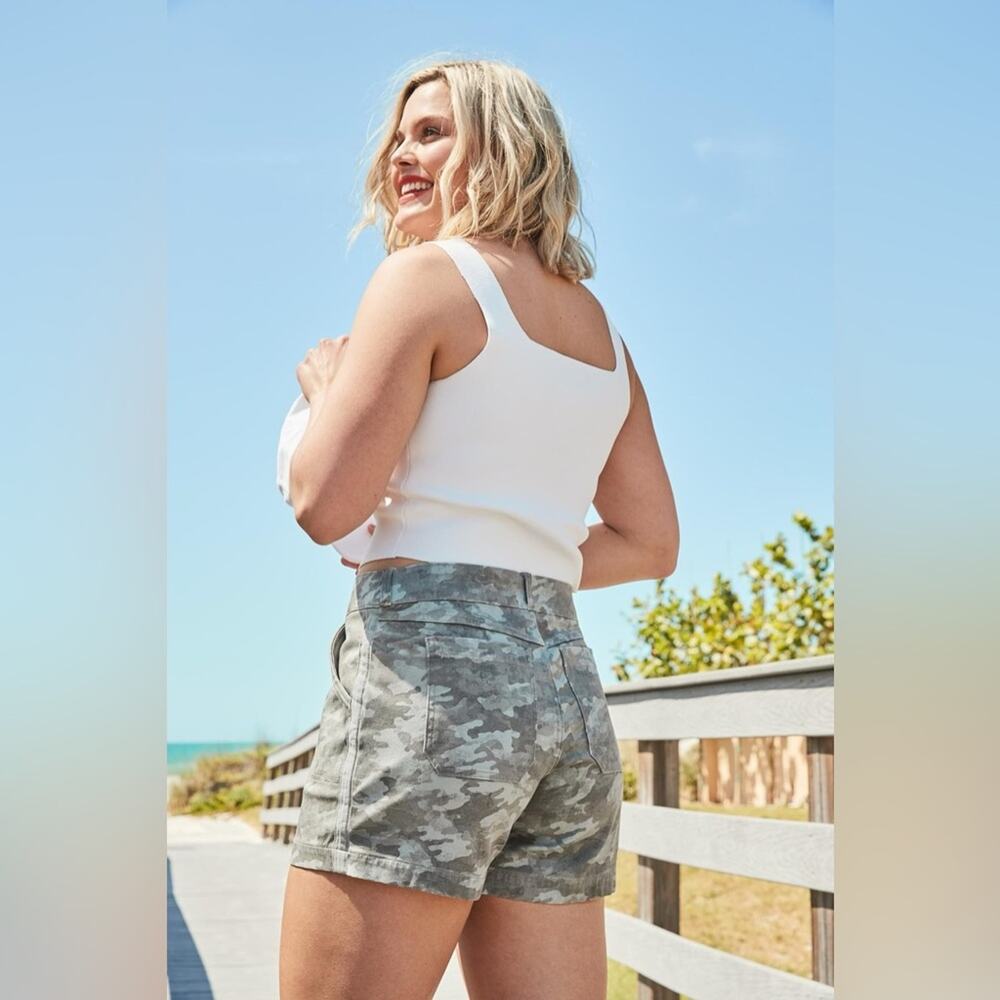 SPANX Gray and Green Cargo Shorts with Modern Camouflage